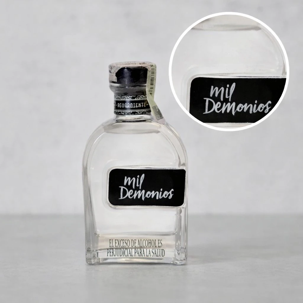 Mini Botella de Aguardiente Mil Demonios de 50mL - Miniatura Original - Mini Botellita de aguardiente premium - 78 Grados Deluxe