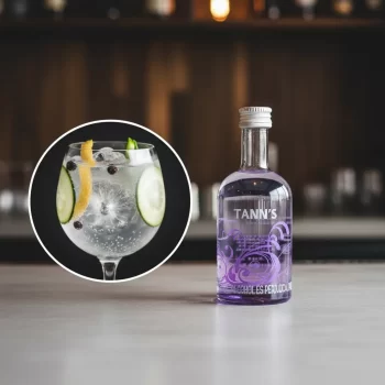 Mini Botella de Ginebra Tann’s de 50mL - Ginebra Premium española, tipo London Dry, obtenida por triple destilación. Versión miniatura 100% original y estampillado