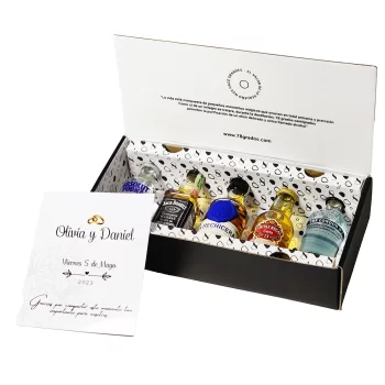 Caja de regalo de 5 botellitas de licor premium e invitación o fotografía personalizada. Ideal para eventos, recuerdos, bodas o regalos corporativos.