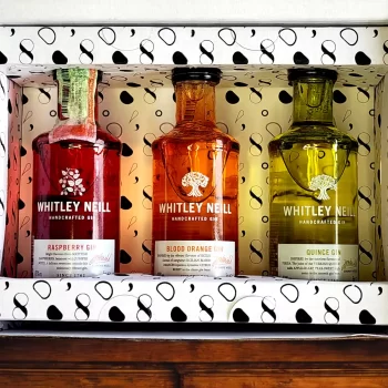 78 Grados Deluxe - Caja con 3 mini botellas de Ginebra Whitley - Regalos con mini botellas de licores - Regalos corporativos.