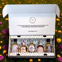 Caja con mini botellas de licores Colombianos (13) (8)-min