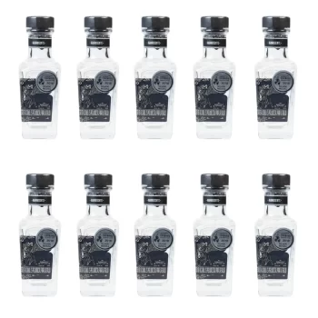 Mini botellas Aguardiente Mil Demonios al por mayor - Licor Premium triple destilado de origen Colombiano ganador de 2 medallas de plata en el San Francisco World Spirits Competition 2018. Licor con una compleja gama de notas cítricas y ahora herbal debido a los botánicos utilizados en su elaboración - 78 Grados Deluxe