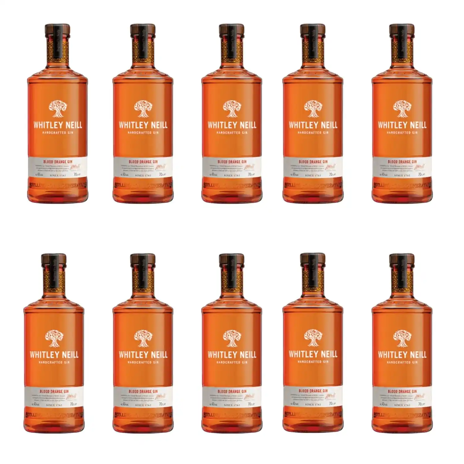 Mini botella Ginebra Whitley Neill Blood Orange Gin al por mayor - Mini botella Ginebra Whitley Neill Blood Orange Gin en versión de 50 (mL). Whitley Neill Blood Orange Gin es una destilación extraordinaria que eleva el estándar de la ginebra con su vibrante y seductor perfil de sabor. Con una cuidadosa selección de ingredientes, incluyendo enebro, semilla de cilantro, corteza de casia, raíz de orris, raíz de angélica, orozuz, naranja dulce, limón y la distintiva naranja de Sicilia, esta ginebra ofrece una experiencia sensorial incomparable. El color transparente de la mini botella de Ginebra Whitley Neill Blood Orange Gin anticipa la frescura y vitalidad que se encuentra en cada sorbo. Al acercarla a la nariz, los aromas cítricos y sabrosos emergen de forma limpia, invitando a un viaje sensorial único. Al probar esta ginebra, se despliega un estallido de sabor dulce proveniente de las naranjas sanguinas sicilianas, ofreciendo una experiencia suave y burbujeante que deleita el paladar con cada sorbo. La combinación de ingredientes seleccionados con precisión garantiza un equilibrio perfecto entre lo dulce y lo cítrico, creando una armonía de sabores que perdura en el paladar.