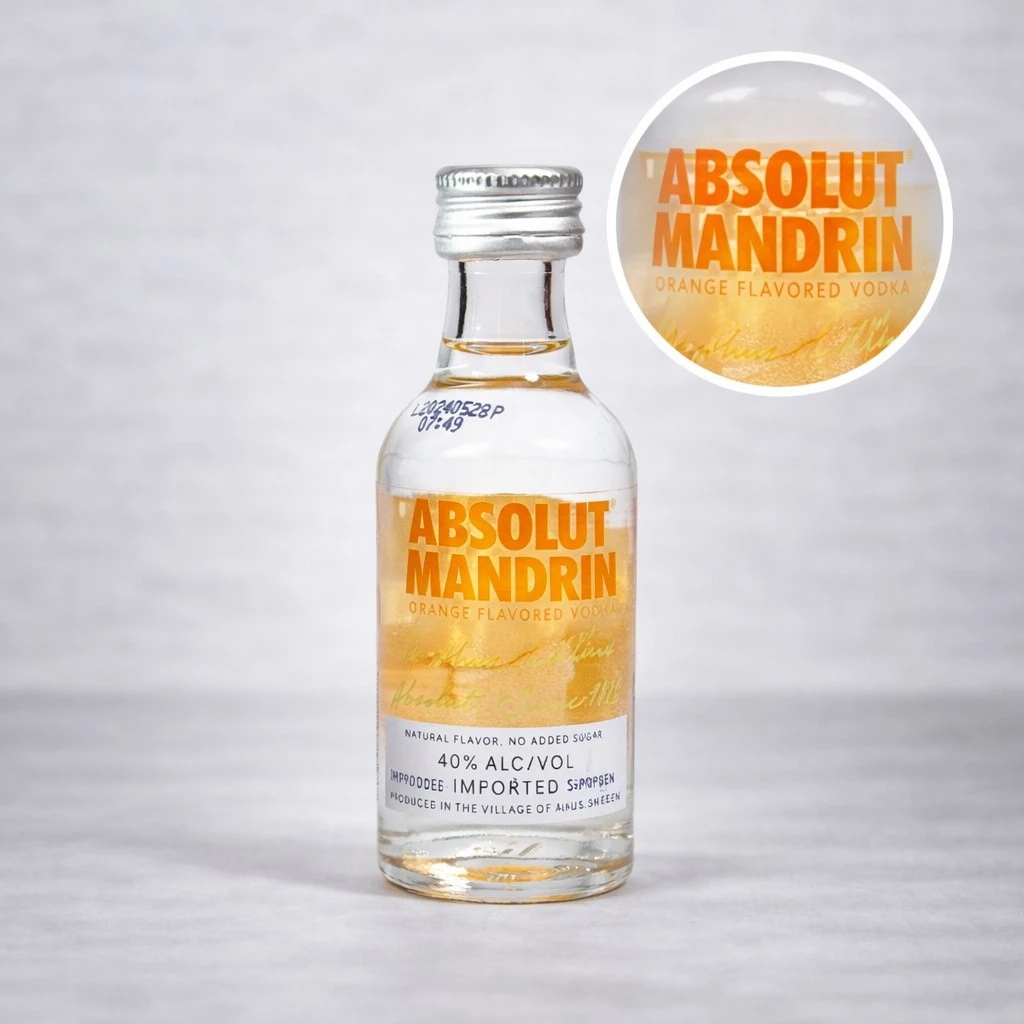 Mini Botella de Absolut Vodka Mandarin de 50mL - Miniatura Original - Mini Botellita de vodka con sabor a mandarina - 78 Grados Deluxe