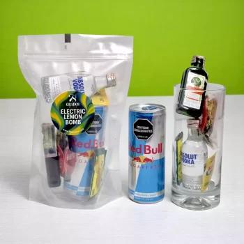 Electric Leemon Bomb - Kit de Coctel con Absolut Vodka (50mL) y Jagermeister (50mL) , Cocteles con Vodka, Jagger y Red Bull, Kits de coctelería en casa.