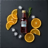 Mini botella de Campari – Miniatura de 50mL – Licor Italiano en versión mini – 78 Grados Deluxe