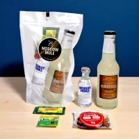 Moscow Mule - Kit de Coctel con Absolut Vodka (50mL) , Coctel con ginger beer y limón, moscow mule premium, regalo con vodka absolut, coctel para preparar.