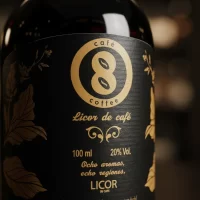 Mini Botella 8 Coffe – Licor de cafe colombiano 50mL – Miniatura Original – Mini Botellita de licor de café – 78 Grados Deluxe