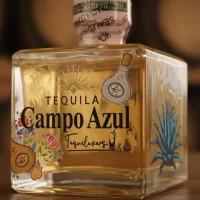 Mini Botella de Tequila Campo Azul Reposado de 50mL